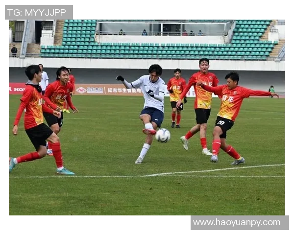 南京足球队防守体系解析与战术运用探讨