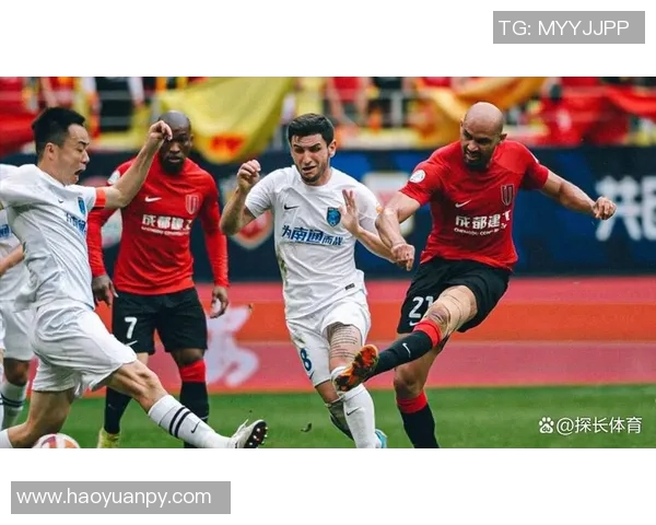 成都羽毛球队在总决赛中以86分稳居积分榜首位展现强劲实力