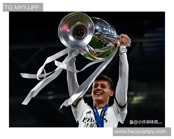 足球明星捧杯瞬间珍藏图集展现荣耀与激情的完美时刻 足球明星捧杯瞬间珍藏图集展现荣耀与激情的完美时刻